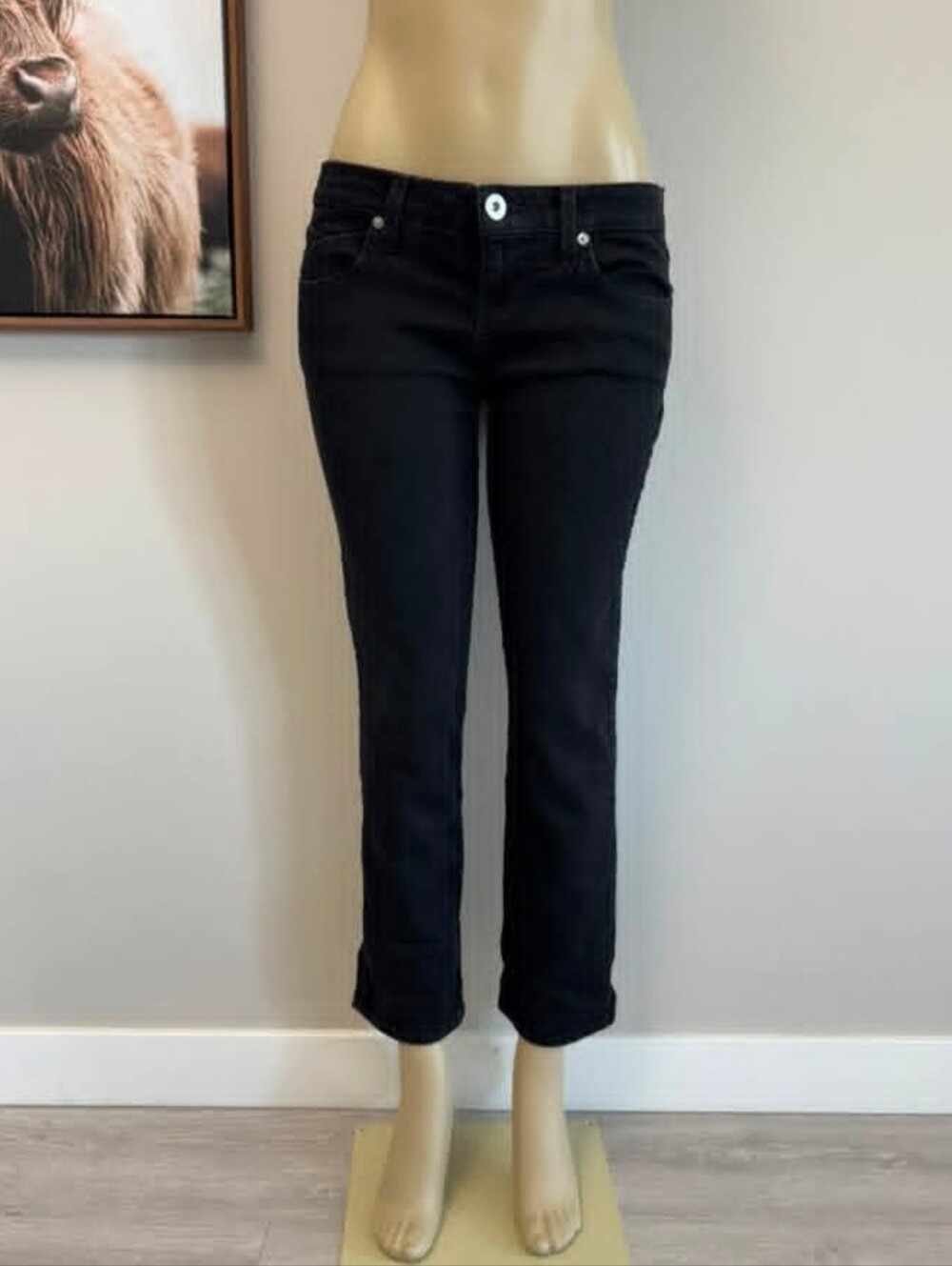 Guess Women's Black Cropped Slim Jeans